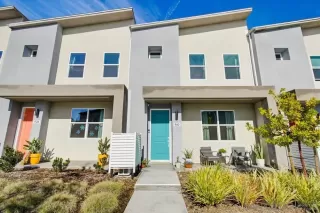 Photo #1: 2600470 Listing