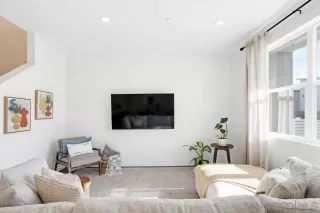 Photo #6: 2600470 Listing