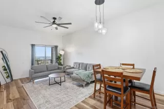 Photo #3: 2600472 Listing