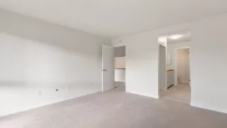 Photo #1: 2600502 Listing