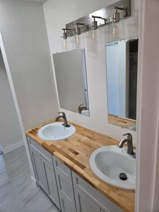 Photo #5: 2600502 Listing