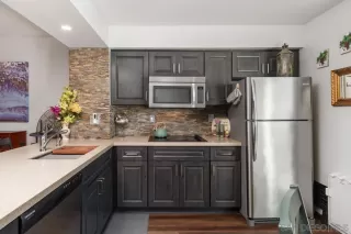 Photo #4: 2600510 Listing 