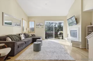 Photo #3: 2600542 Listing 