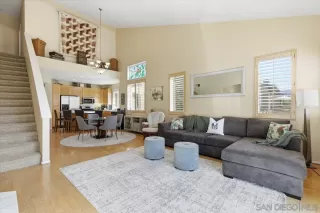 Photo #5: 2600542 Listing 