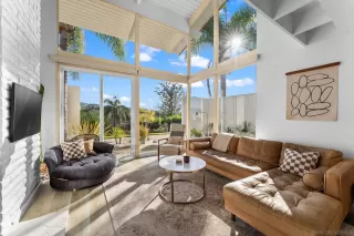 Photo #1: 2600562 Listing 