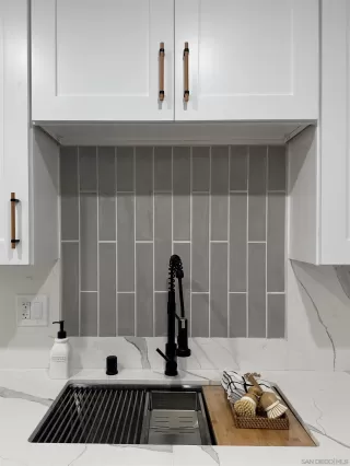 Photo #6: 2600566 Listing 