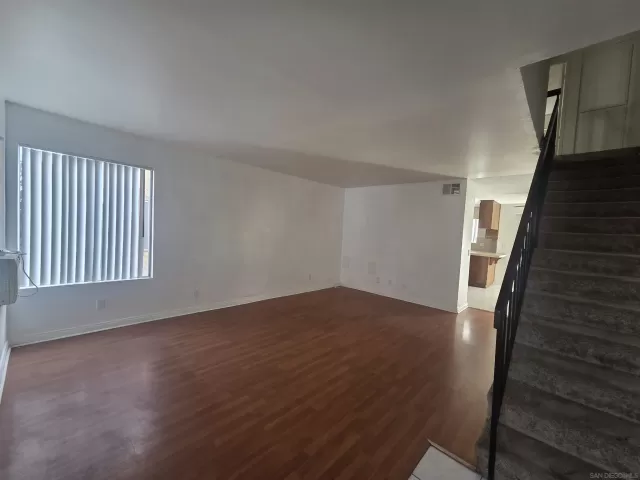 MLS: 2600572 Condo For Sale