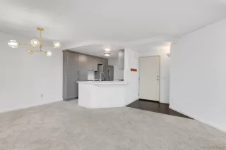 Photo #5: 2600576 Listing