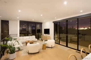 Photo #1: 2600604 Listing 