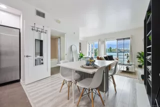 Photo #2: 2600606 Listing 