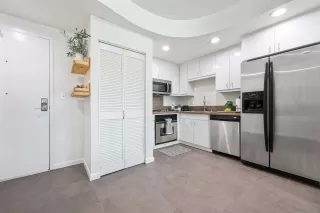 Photo #6: 2600606 Listing 