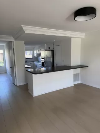 Photo #1: 2600611 Listing 