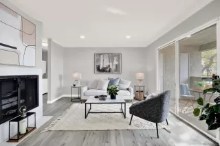 Photo #5: 2600618 Listing 