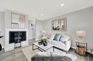 Photo #6: 2600618 Listing 