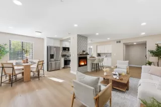 Photo #1: 2600619 Listing 