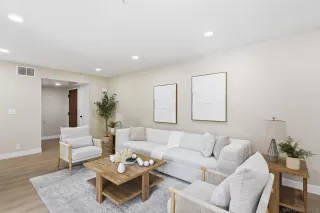 Photo #4: 2600619 Listing 