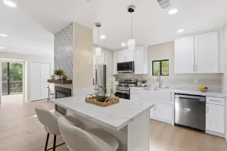 Photo #5: 2600619 Listing 