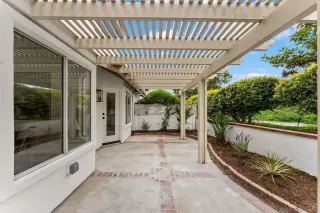 Photo #6: 2600629 Listing