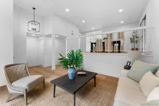 Photo #4: 2600650 Listing 