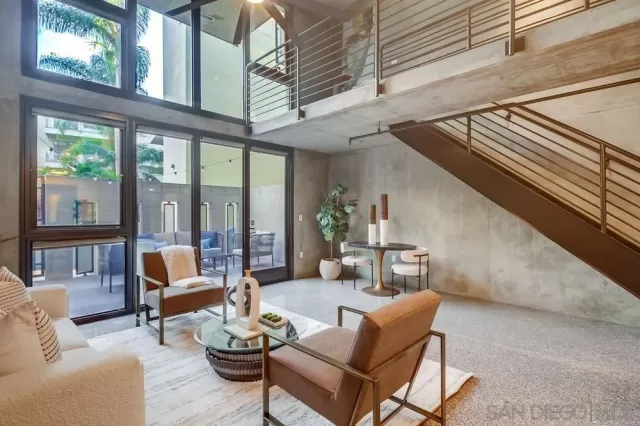 MLS: 2600665 Condo For Sale