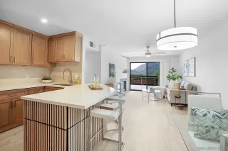 Browse active condo listings in LOMAS DEL CERRO