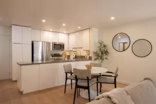 Photo #5: 2600681 Listing 