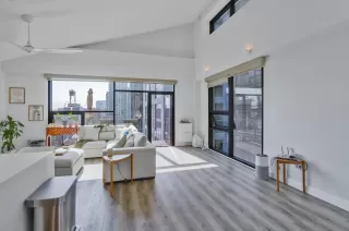 Photo #2: 2600688 Listing 