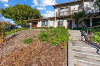 Photo #1: 2600689 Listing 