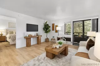 Photo #2: 2600702 Listing 