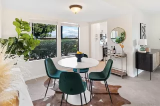 Photo #6: 2600748 Listing