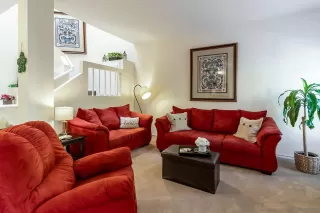 Photo #4: 2600786 Listing 