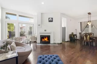 Photo #4: 2600807 Listing 