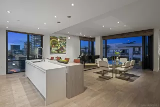 Photo #2: 2600839 Listing