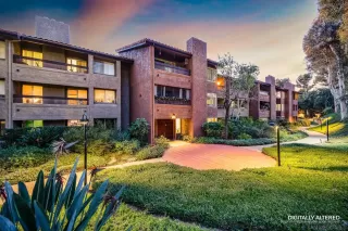 Photo #1: 2600859 Listing