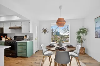 Photo #4: 2600866 Listing 