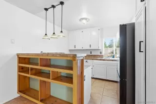 Photo #6: 2600941 Listing 