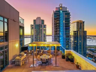 Photo #1: 2600955 Listing 