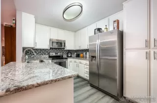 Photo #4: 2600964 Listing 