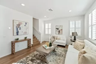 Photo #5: 2600976 Listing 