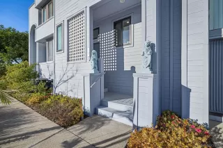 Photo #2: 2601008 Listing 