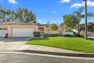 Photo #2: 2601019 Listing 