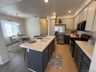 Photo #1: 2601022 Listing 