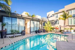 Photo #1: 2601057 Listing 