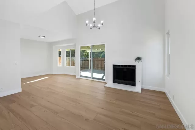 MLS: 2601065 Condo For Sale