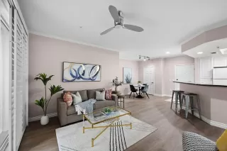 Photo #2: 2601073 Listing 