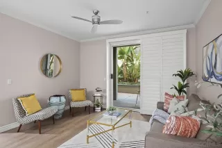 Photo #4: 2601073 Listing 