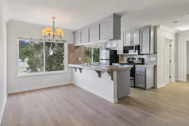 MLS: 2601087 Condo For Sale