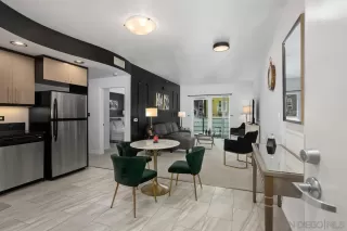 Photo #2: 2601097 Listing 