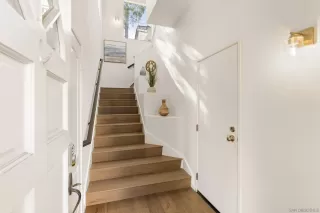 Photo #2: 2601098 Listing 