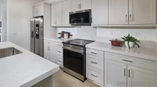 Photo #2: 2601108 Listing 